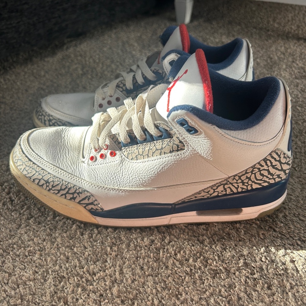 Men’s Jordan’s White and Blue Sneakers